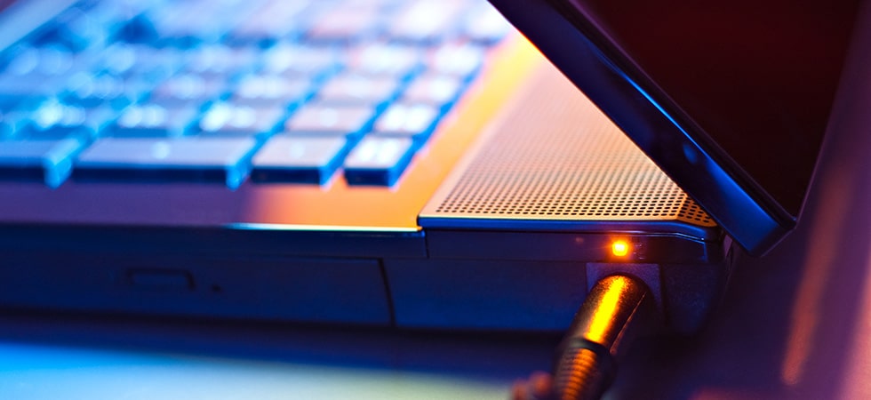 5 Tips to Keep your Laptop Battery in Optimum Condition