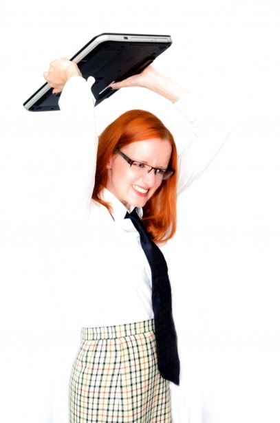 Shake the laptop 1
