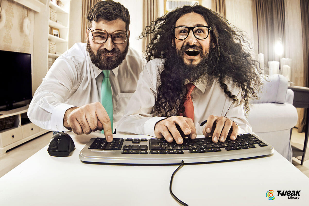 Awesome Geeky Computer Pranks On This April’s Fool Day!