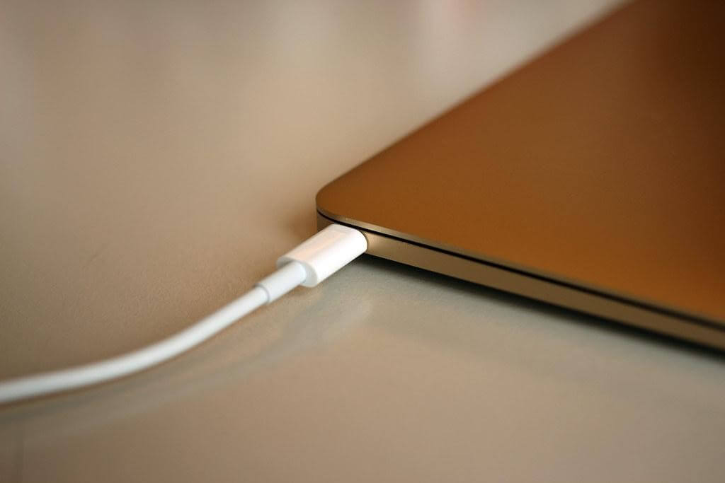 How Does wireless Phone Charging Works