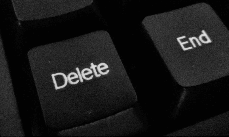 Delete apps on iOS 13